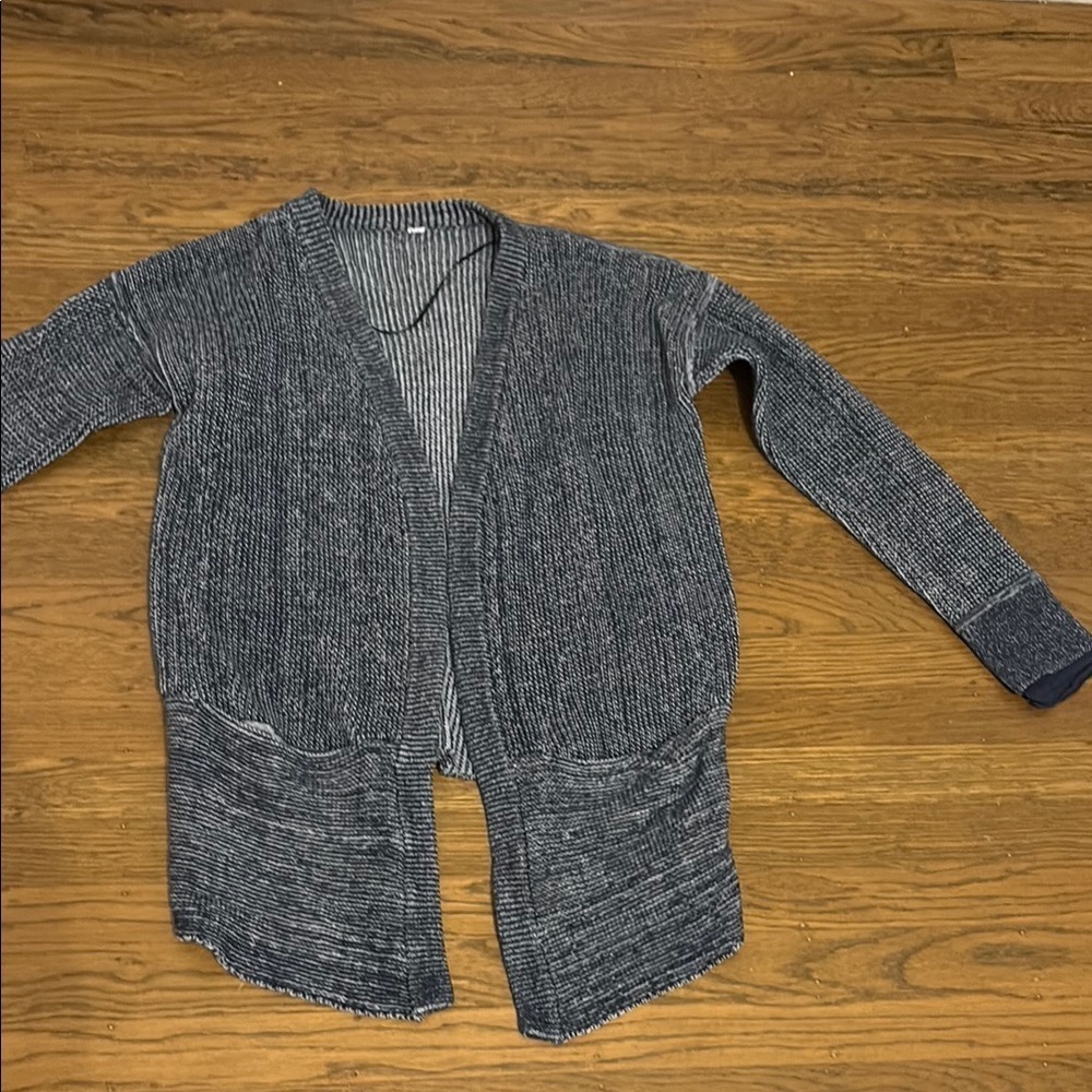 LULULEMON ATHLETICA cardigan with built in vest